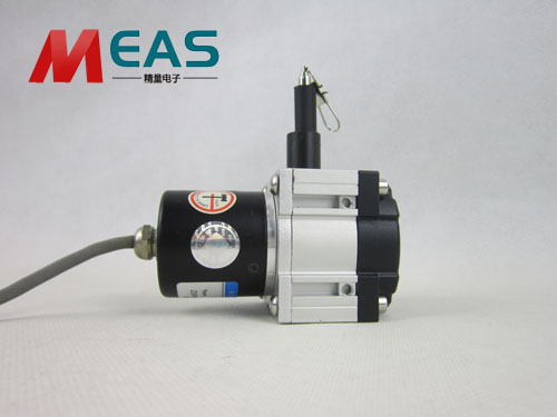 ����λ�ƾ��a��ʹ�ð��b�����F�Ďׂ����}������С�������